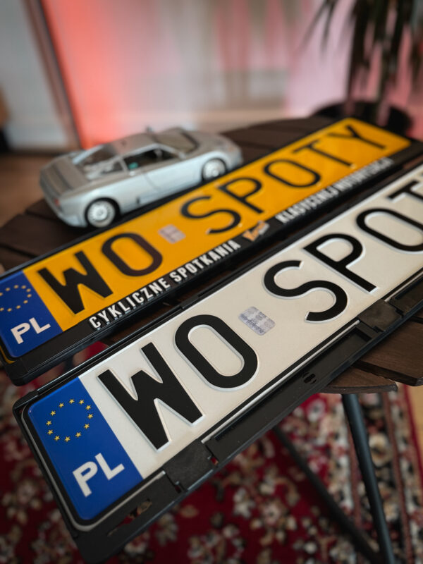 Nowe ramki tablicy rejestracyjnej Youngtimer Warsaw (komplet) - obrazek 4